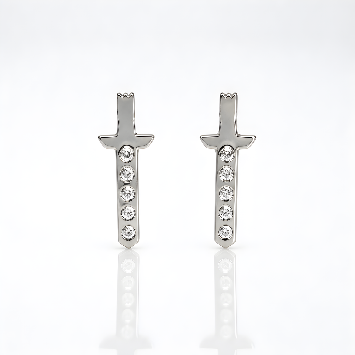 Diamonds swords